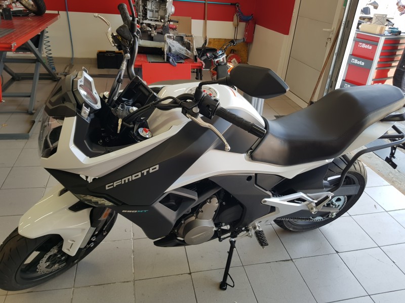 MOTORNO KOLO CFMOTO 650MT ABS / CF650-3C L3e-A3